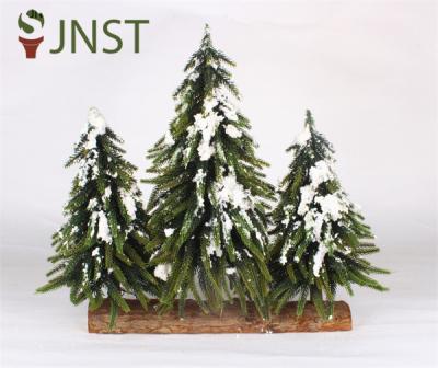 Petit arbre de Noël pour Noël pour les scènes miniatures