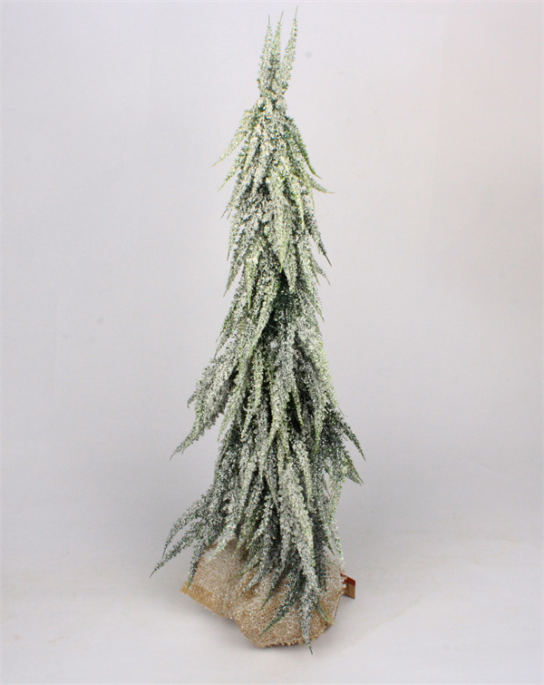 Small Christmas Tree.jpg